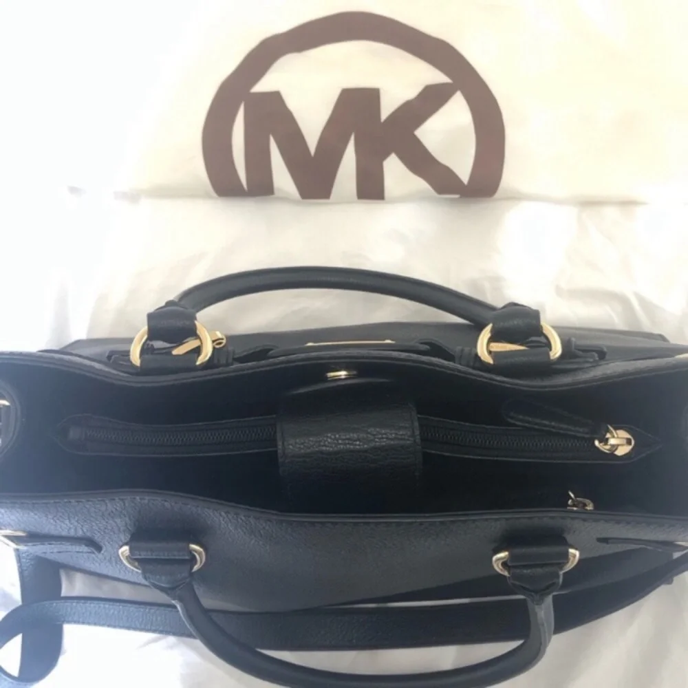 Michael Kors Black Top Handle & Shoulder Chain  Tote Bag